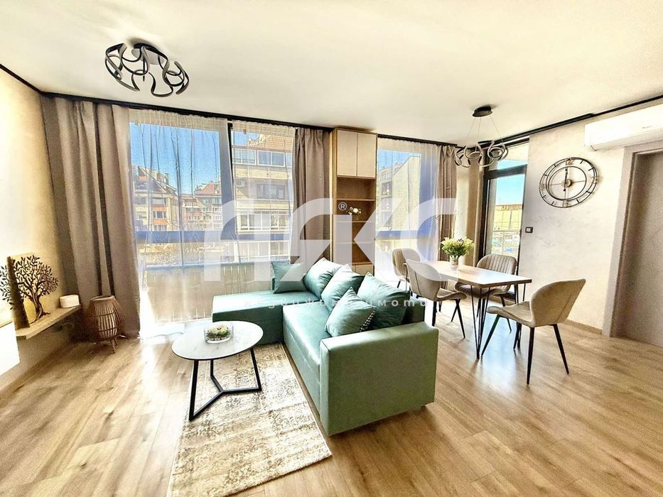 Тристаен луксозно обзаведен апартамент в кв. Манастирски ливади в  но