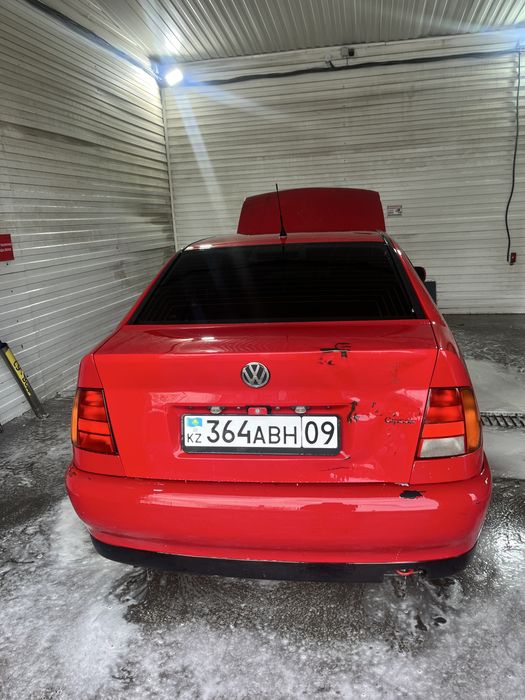 Volkswagen Polo продается