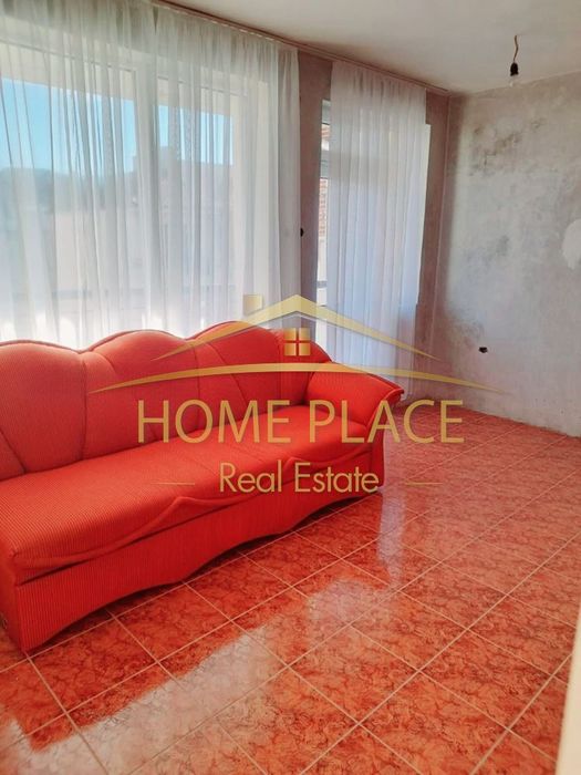 Четиристаен апартамент в кв.Аспарухово.