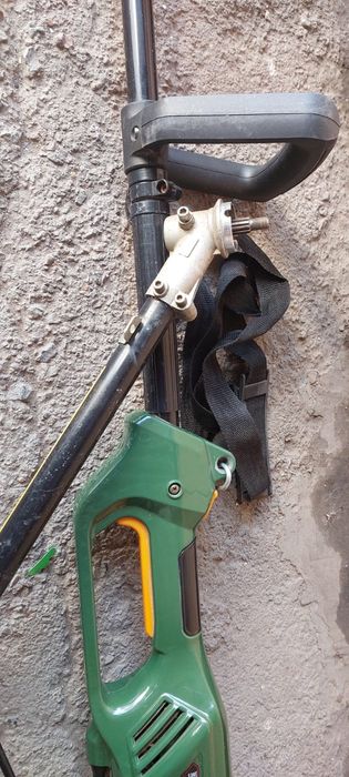 Продам б/у триммер для газона Калибр