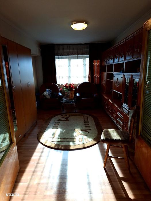 4 camere PITEȘTI , Decomandat , Amplasament DEOSEBIT, negociabil !