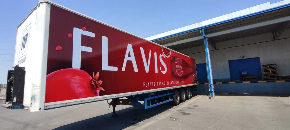 Широкоформатная УФ печать.Оклейка витрин, окон пленкой. Баннер.Картина