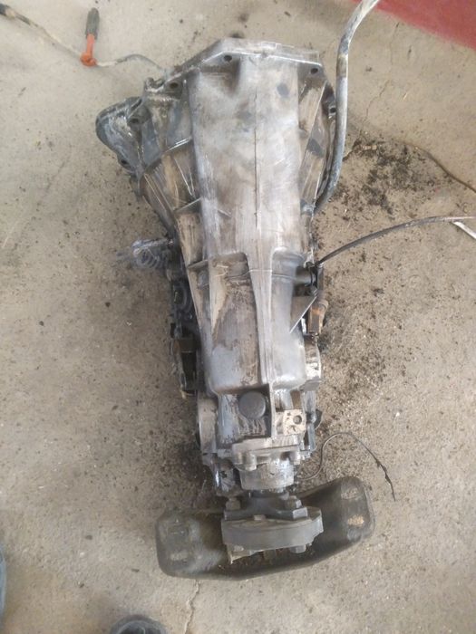 2.8 мотор мерс голый