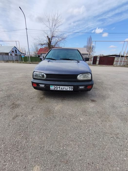 Продам гольф 3 в хорошем состоянии.