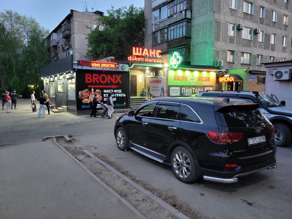 Сдам помещение в магазине