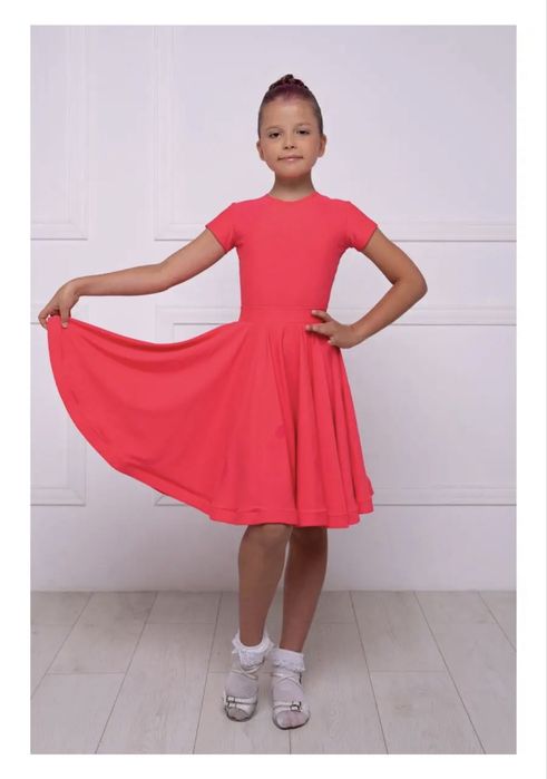 Продам рейтинговое бальное платье