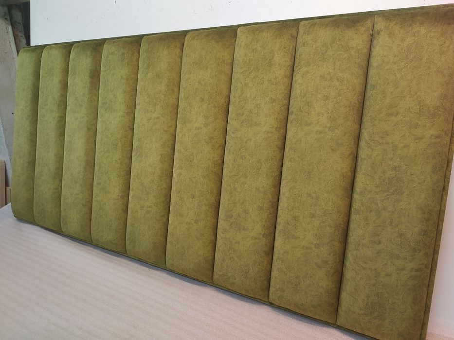 Тапицирана табла за легло