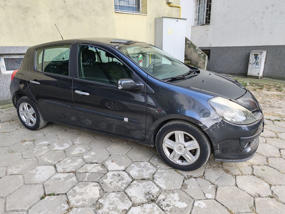 Renault Clio 3  1.4/98к.с. 2007г.