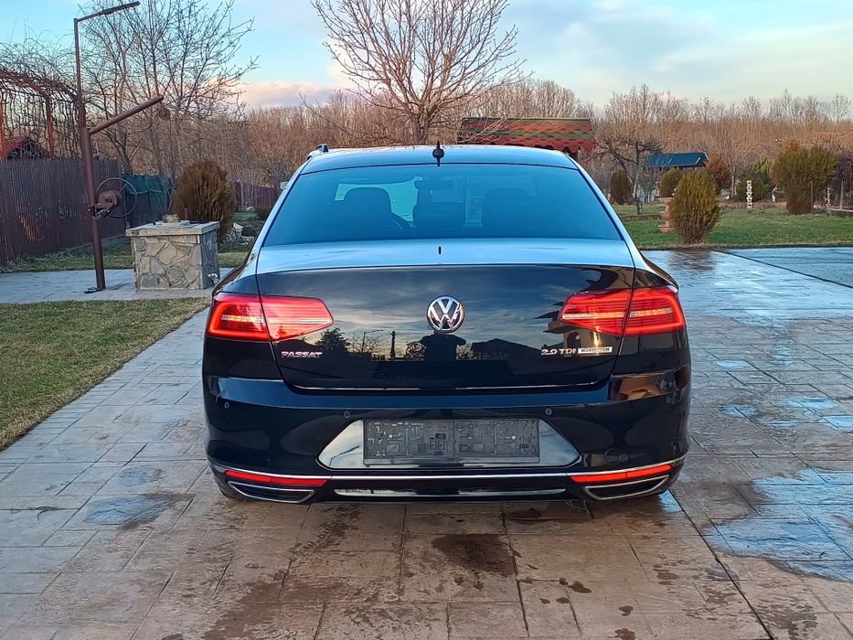 VW Passat R LINE Int/Ext/DSG/2.0 TDI/Eu6/Matrix/Piele/Distronic/Camera