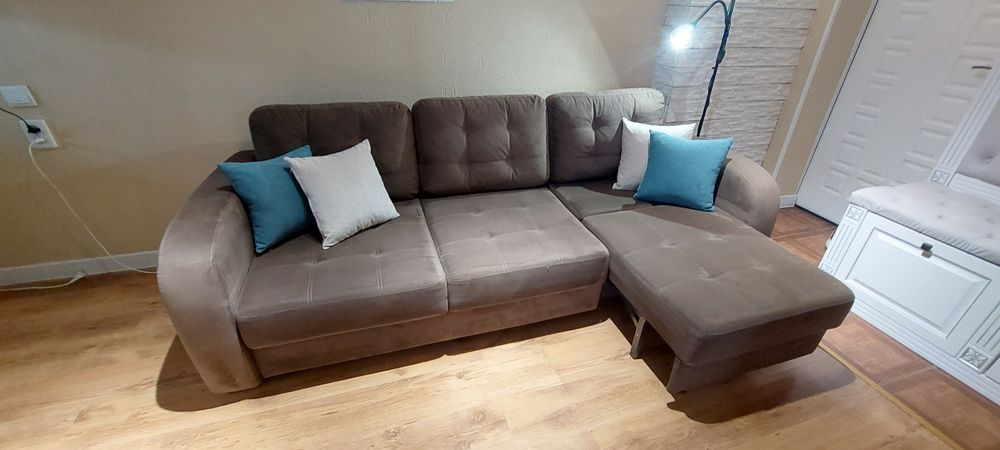 Продам диван  новый Россия