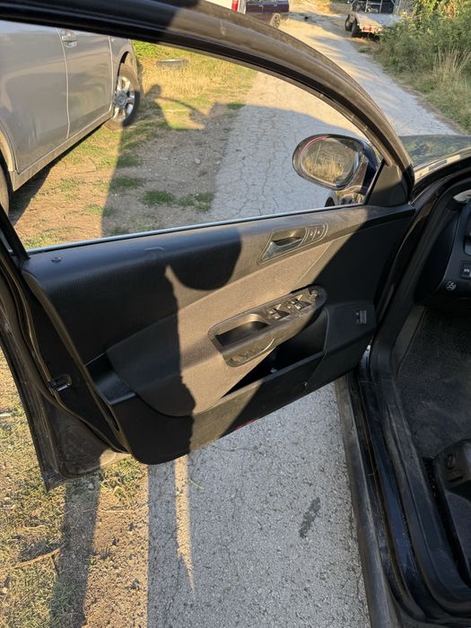 VW passat b6 2.0FSI само на части