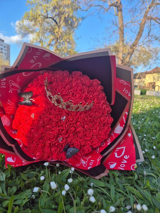 Buchet de trandafiri din spumă