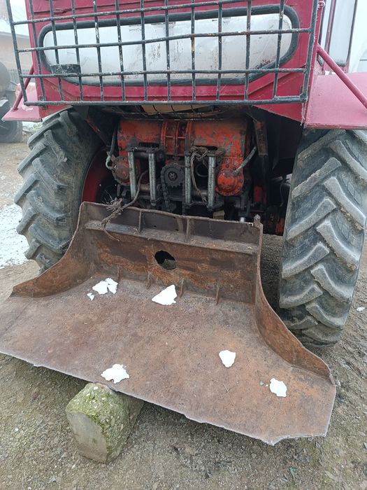 Vând troliu forestier