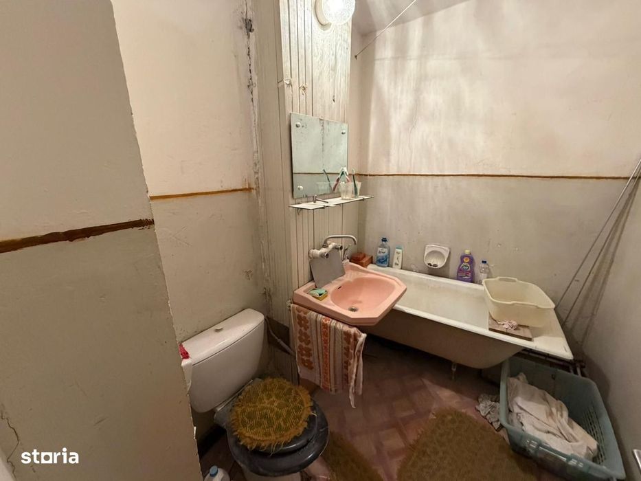 Apartament 4 camere, etaj 3 - Cugir
