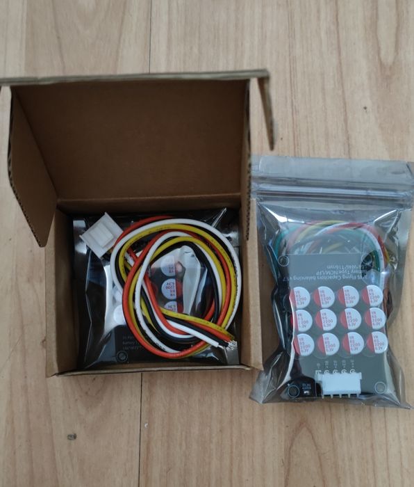 Egalizor egalizator 3 S - 4 S  12V  li-ion , lifepo4 5 A