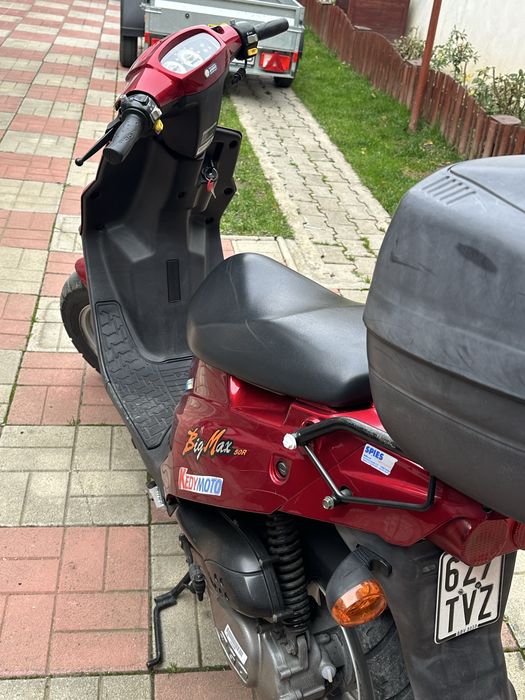 Vand scuter pgo (scooters)