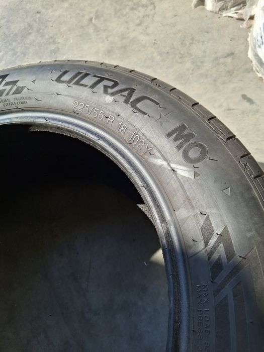2 Anvelope de vară  255 55 r18 Vredestein
