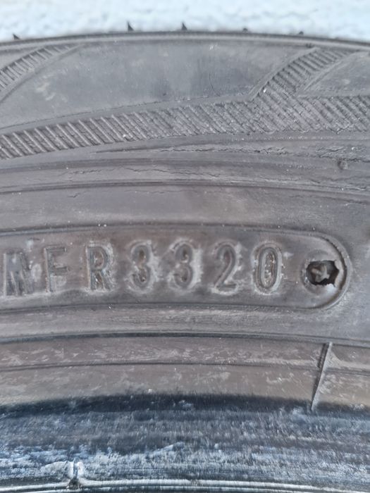 Зимни гуми 2 броя FALKEN EuroWinter HS01 205 55 R17 дот 3220