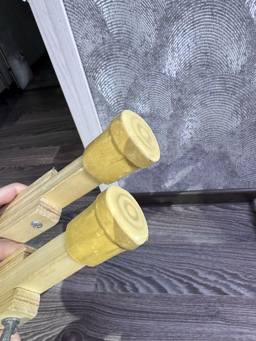 Деревянные костыли