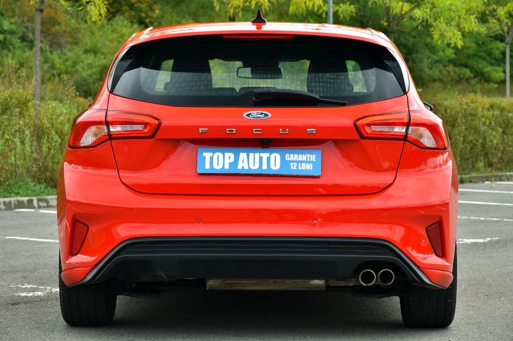 Ford Focus ST-Line Culoare deosebita Oferta