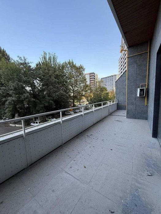 ЖК Infinity, 2 комнаты, 80 м², коробка, лофт-потенциал