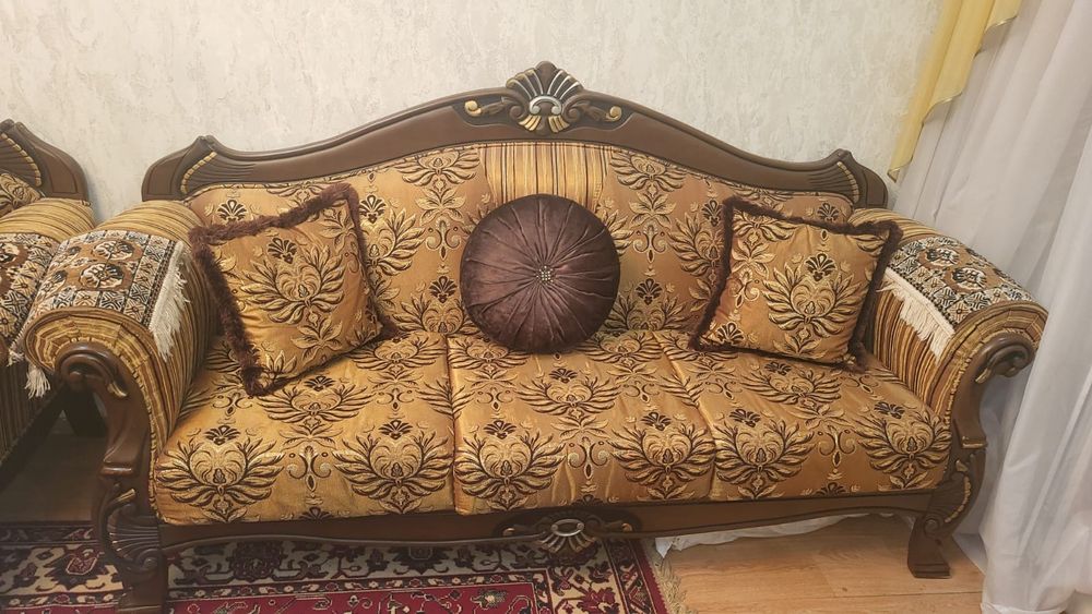 Продам диваны и кресла