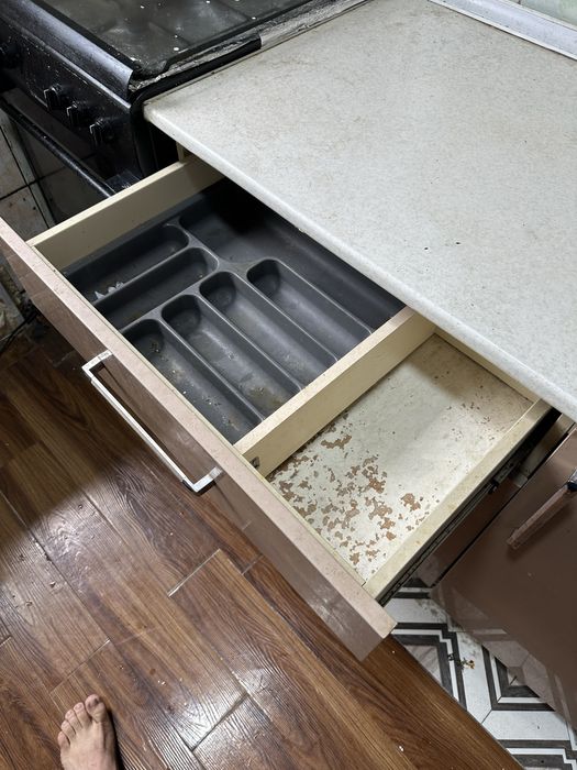 Срочно продается !!! Мебель для кухни