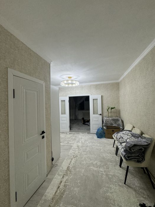 Үш бөлмелі үй сатылады