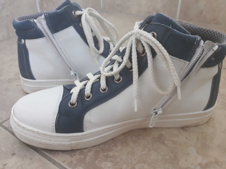 Кецове от естествена кожа "Колев и Колев"