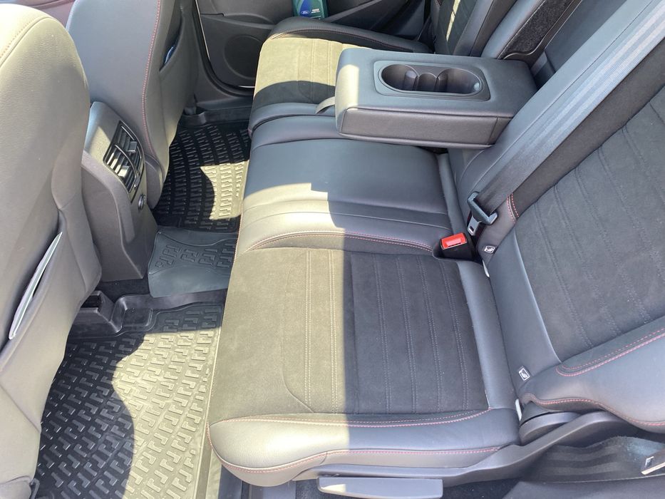 FORD KUGA/ST-line/2.0/180/AWD/Poweschift