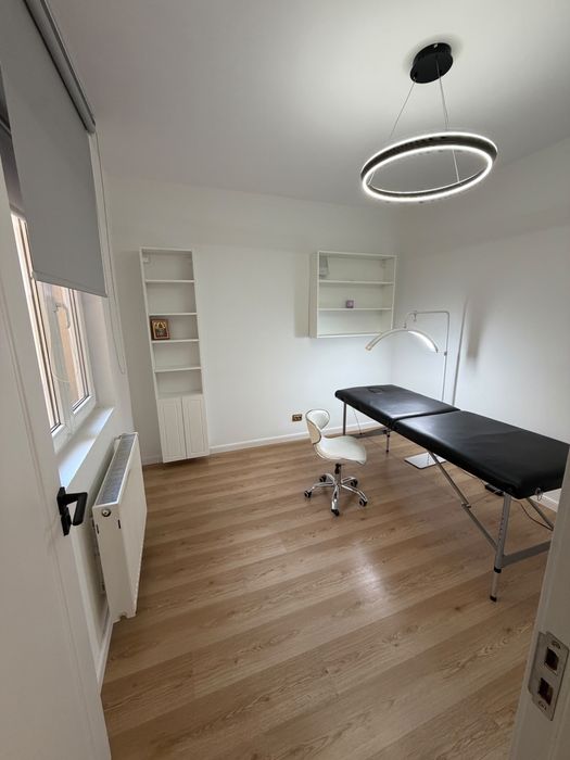 Inchiriez camera Premium in Clinica,Floreasca-Extensii gene/Tehnician Unghii
