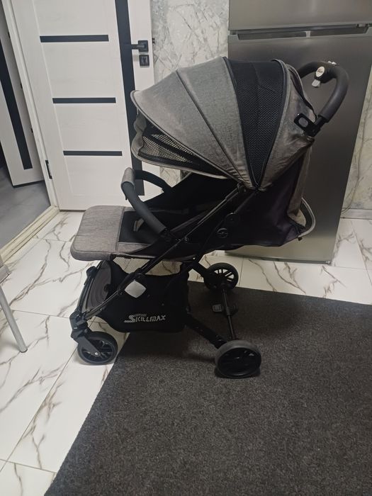 Продаётся чемодан коляска Skillmax
