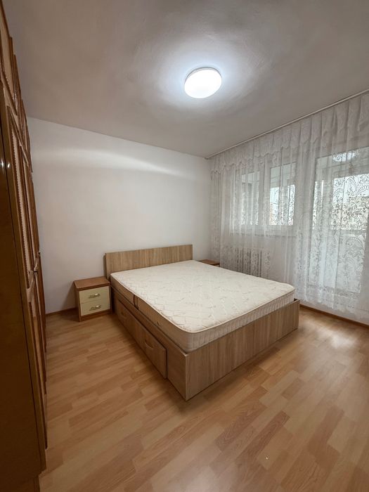 Apartament 3 camere de inchiriat, zona Bulevardul Dacia - View 3