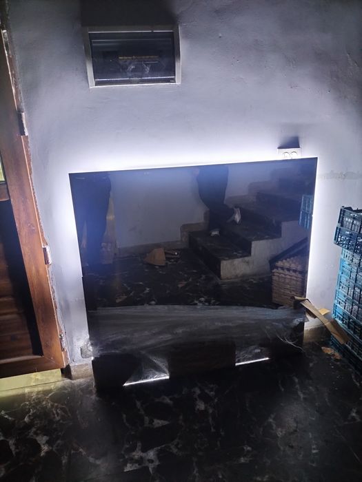 Зеркало для парикмахерских салонов красоты