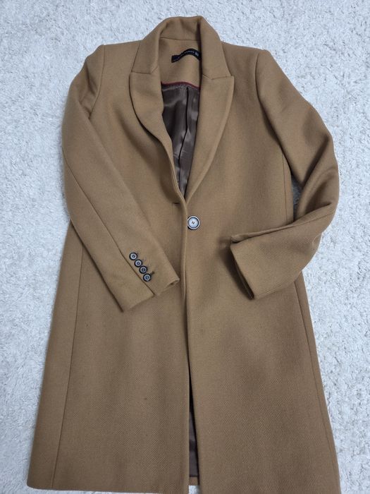 Palton zara in stare foarte bună