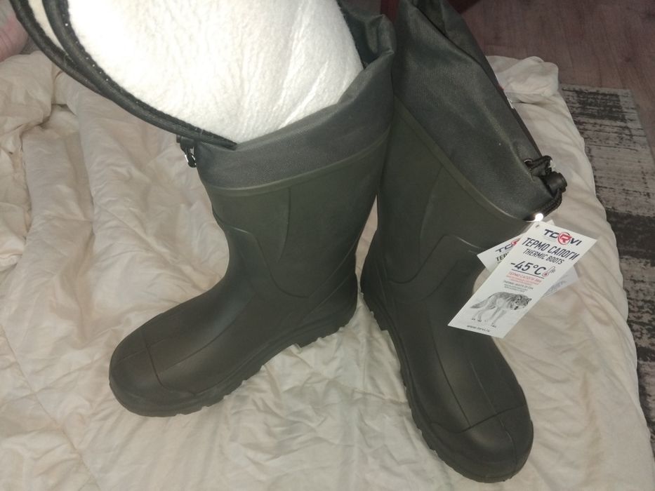 Продам сапоги на рыбалку зимние