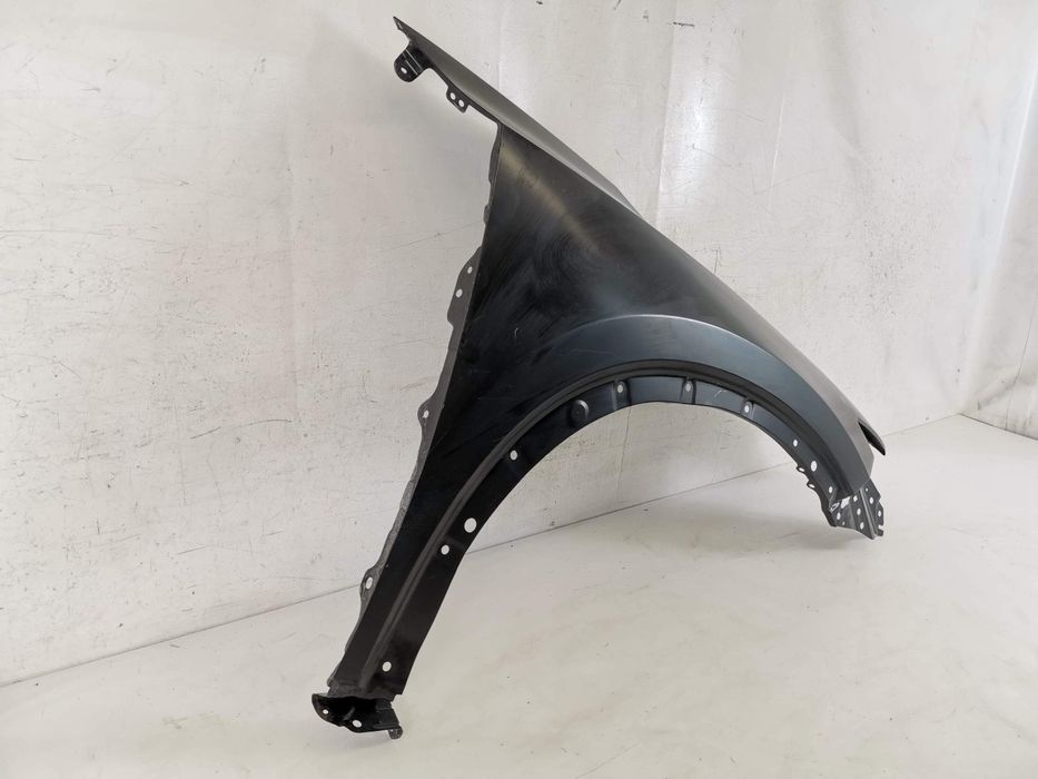 Десен преден калник / Desen preden kalnik Mazda CX-5 1 [в добро състоя