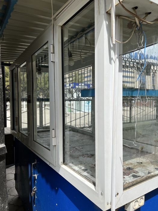 Prelavka 2 qavatli butka