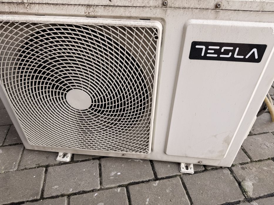 Unitate externa aer conditionat tesla model v3 24000BTU