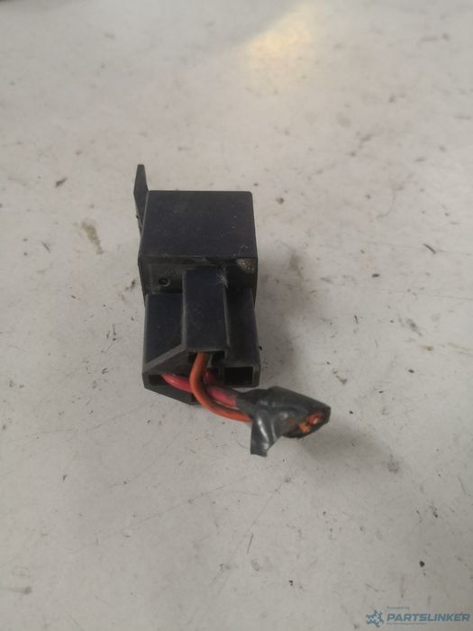 Releu Dacia 1310 Saloon (U, X) [ 1983 - 2004 ]