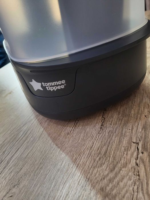 Стерелизатор Tommee Tippee