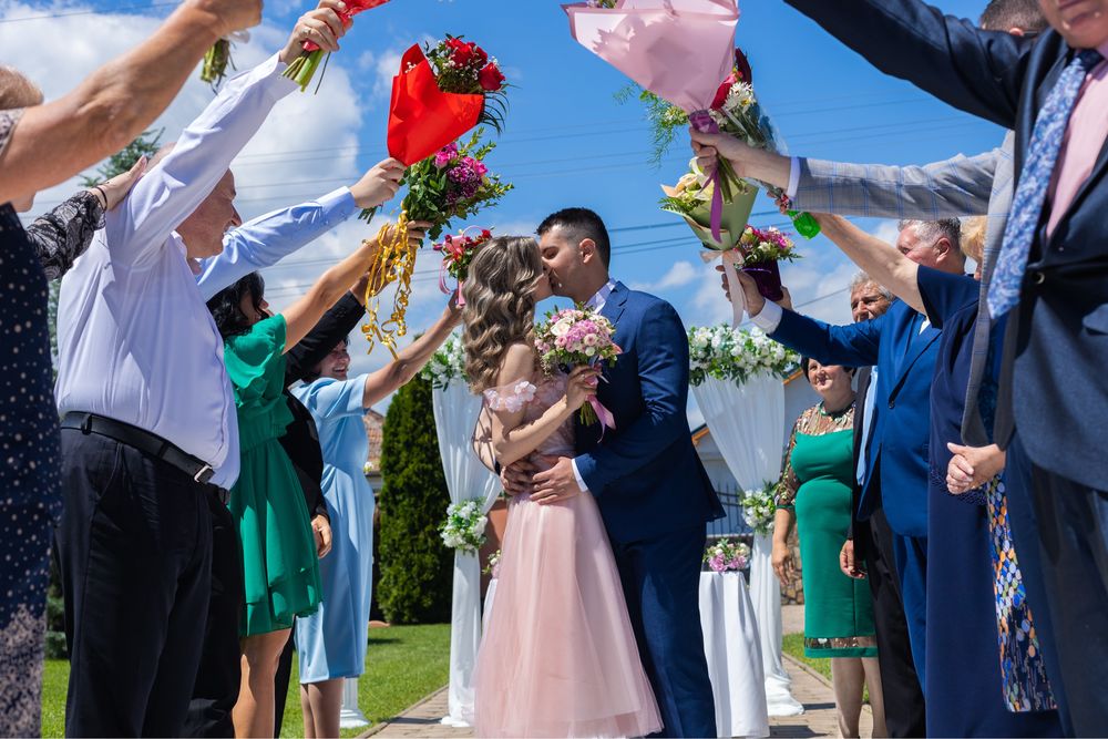 Fotograf Videograf DJ Evenimente (Nunta Majorat Botez Cununie,Concert)