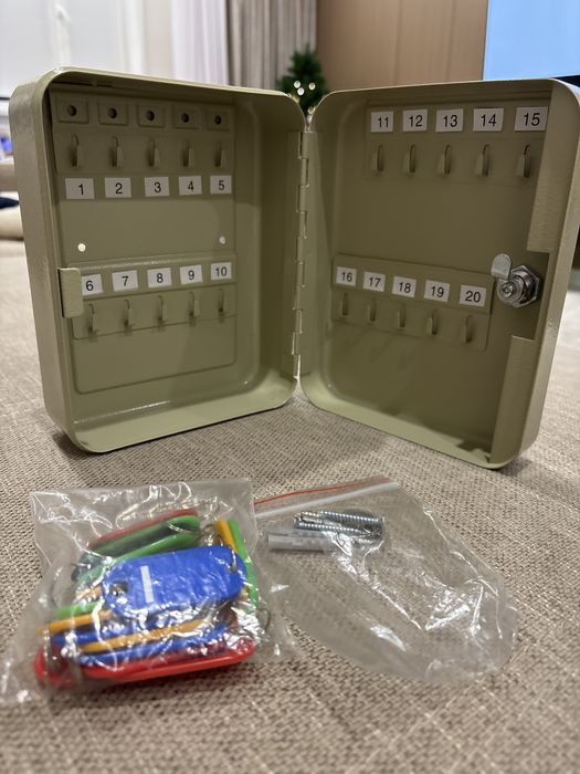 Ключница Brauberg, металл