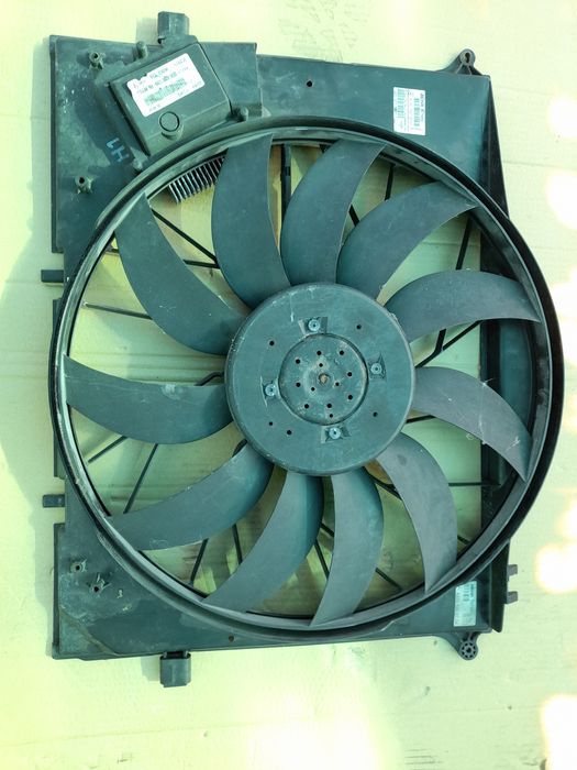 Ел вентилатор мерцедес S-Class W220 Mercedes S-Class W220