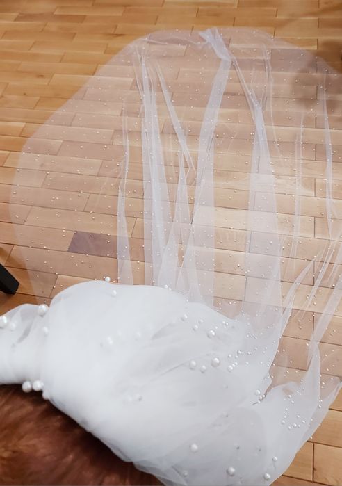 Voal cu perle ivory din tulle de mătase