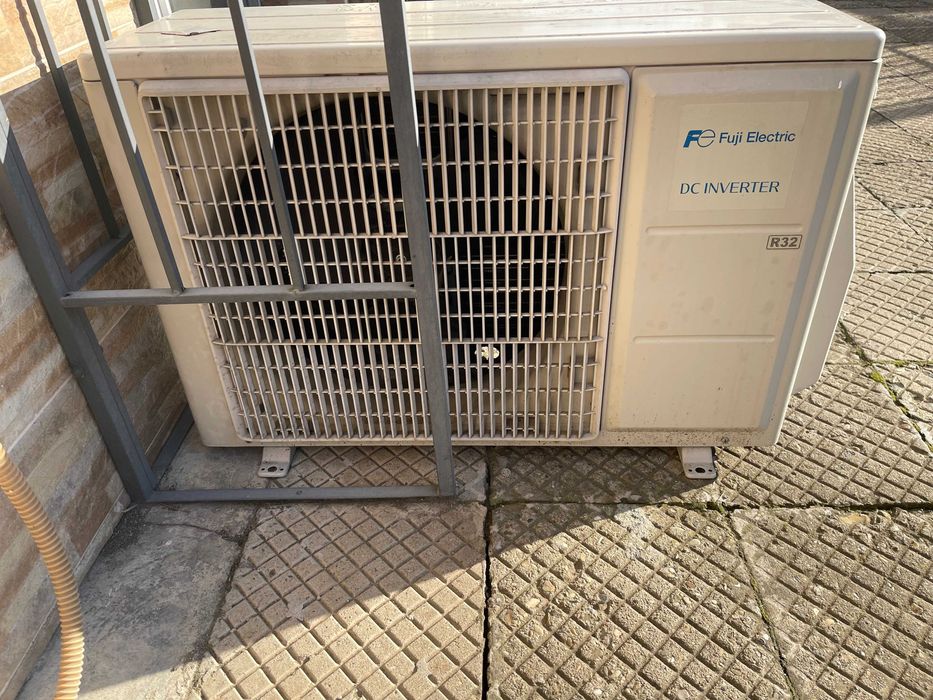 Климатик Fuji Electric ROG12KGCA за части