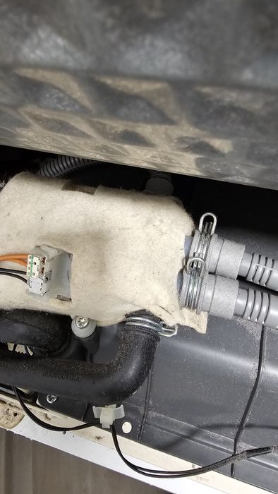 Reparatii masini de vase, masini de spalat rufe, uscatoare