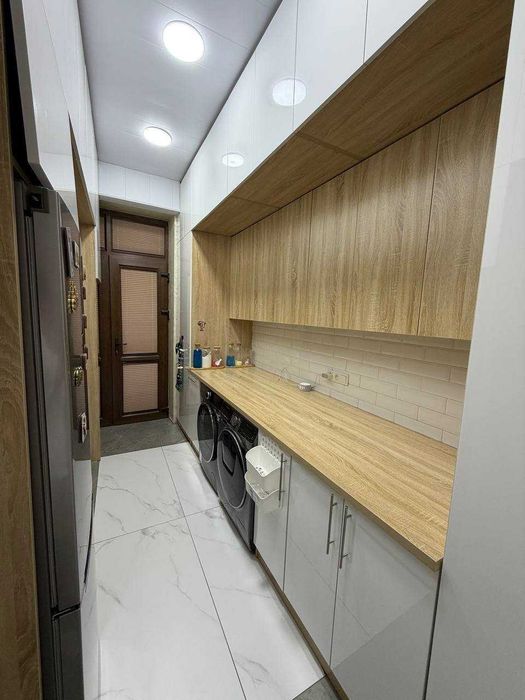 Стадион Бунедкор, 300м2, дюплекс 5 комнат