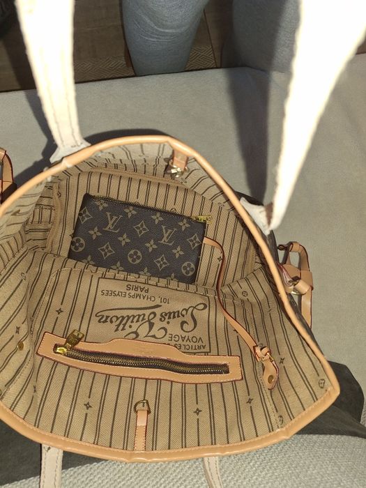 Дамска чанта Louis Vuitton
