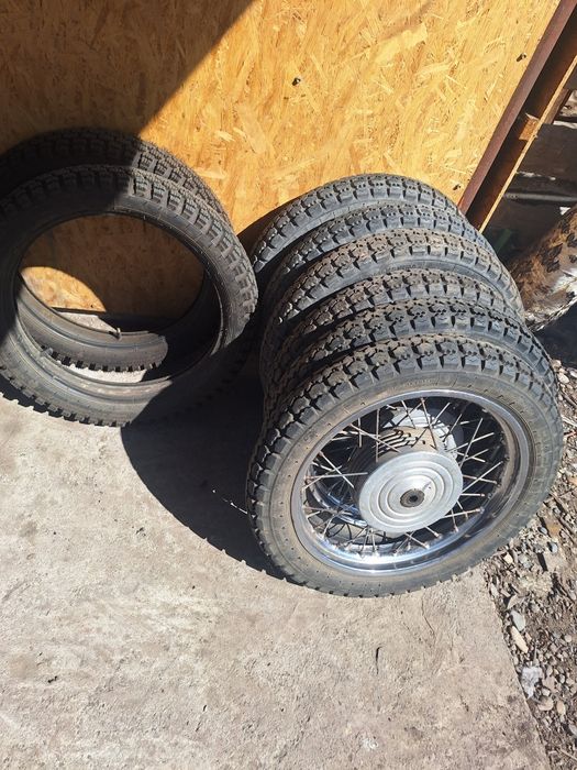 Продам колеса на Урал и Иж и Днепр.